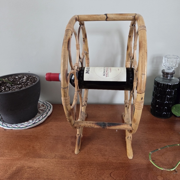 Vintage Circular Bamboo Wine Rack - Picture 6 of 10